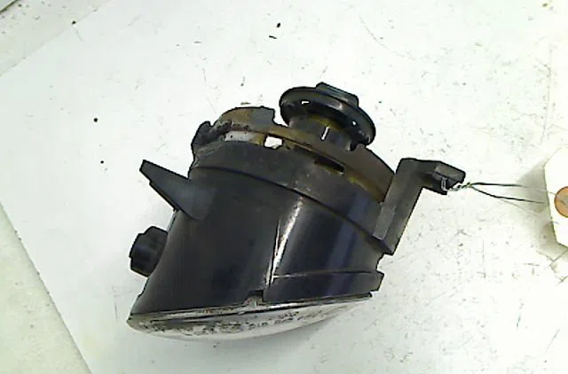 Phare antibrouillard avant gauche VOLKSWAGEN UP occasion