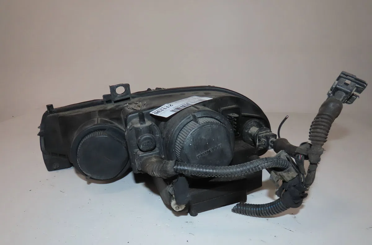 Phare droit Alfa romeo 156 (932_) 1.9 jtd (932.axn00, 932.bxe00) (2004-2005) occasion