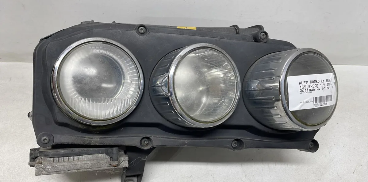 Phare droit Alfa romeo 159 Sportwagon (939_) 1.9 jtdm 16v (939bxc1b, 939bxc12) (2006-2011) occasion
