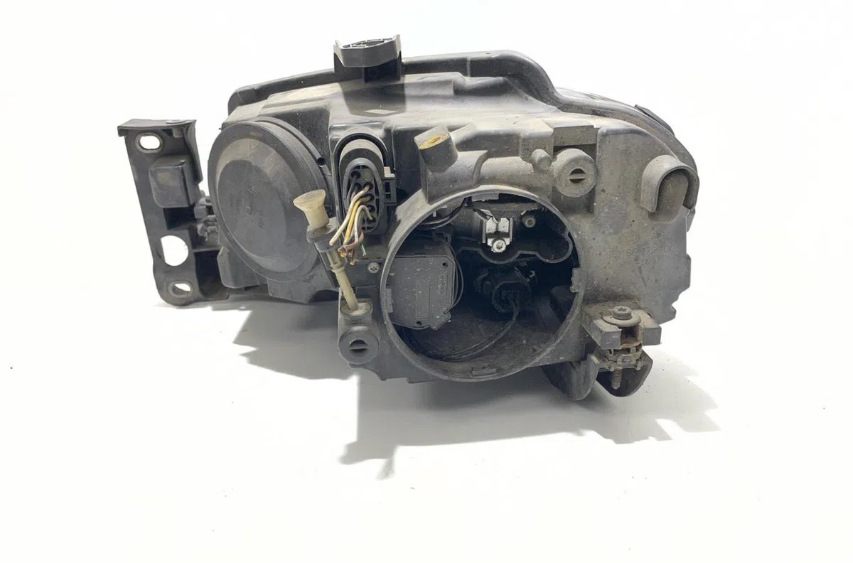Phare droit Audi A3 Sportback (8PA) 2.0 tdi (2004-2013) 5 portes occasion