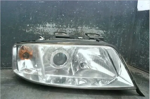 Phare droit Audi A6 C5 (4B2) 2.5 tdi quattro (1997-2005) occasion