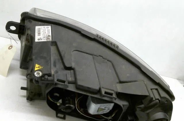 Phare droit Audi A6 C6 Avant (4F5) 3.0 tdi quattro (2006-2008) occasion