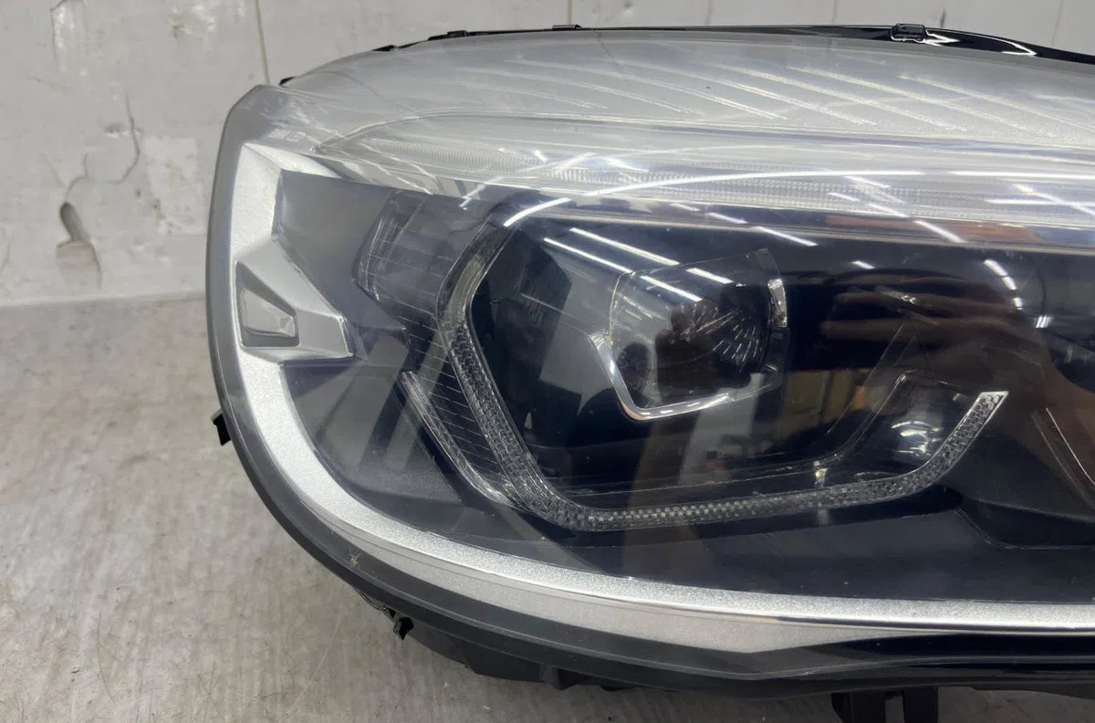 Phare droit BMW SERIE 2 F46 GRAN TOURER PHASE 2 occasion