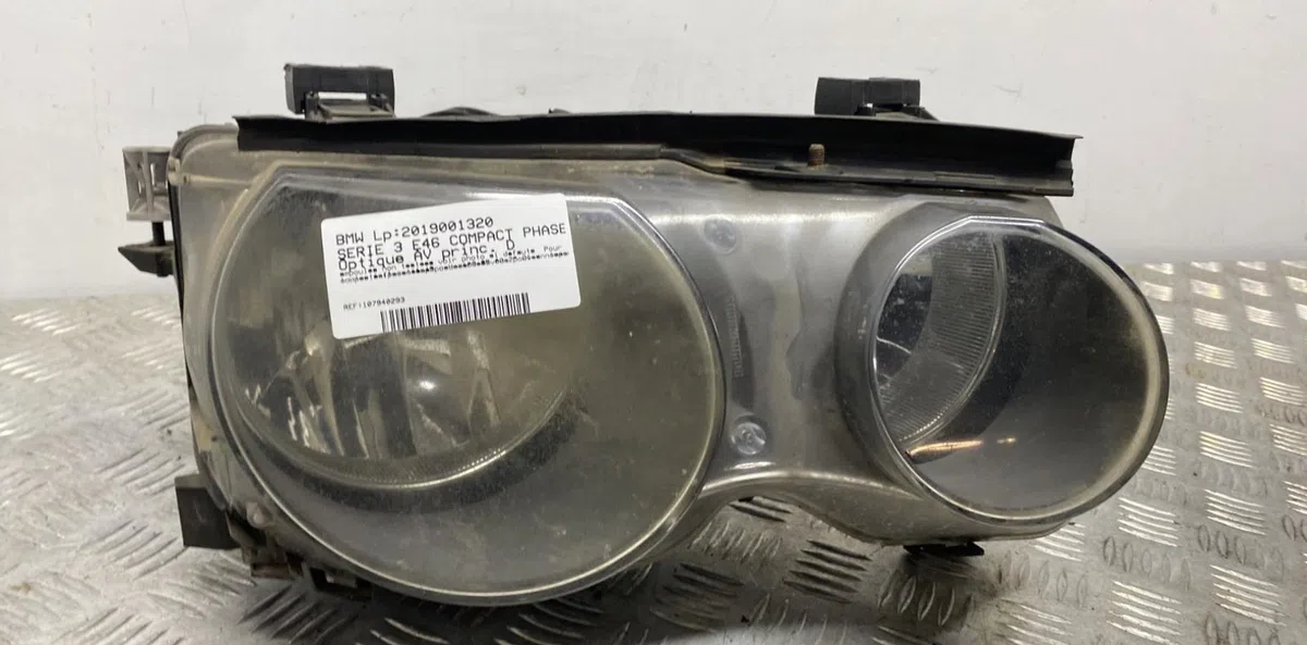 Phare droit BMW SERIE 3 E46 COMPACT PHASE 1 occasion