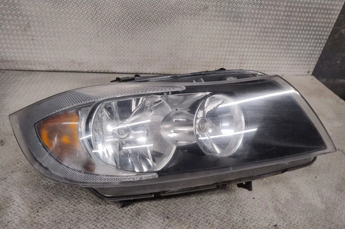 Phare droit BMW SERIE 3 E91 SERIE 3 E91 TOURING PHASE 1 BREAK occasion