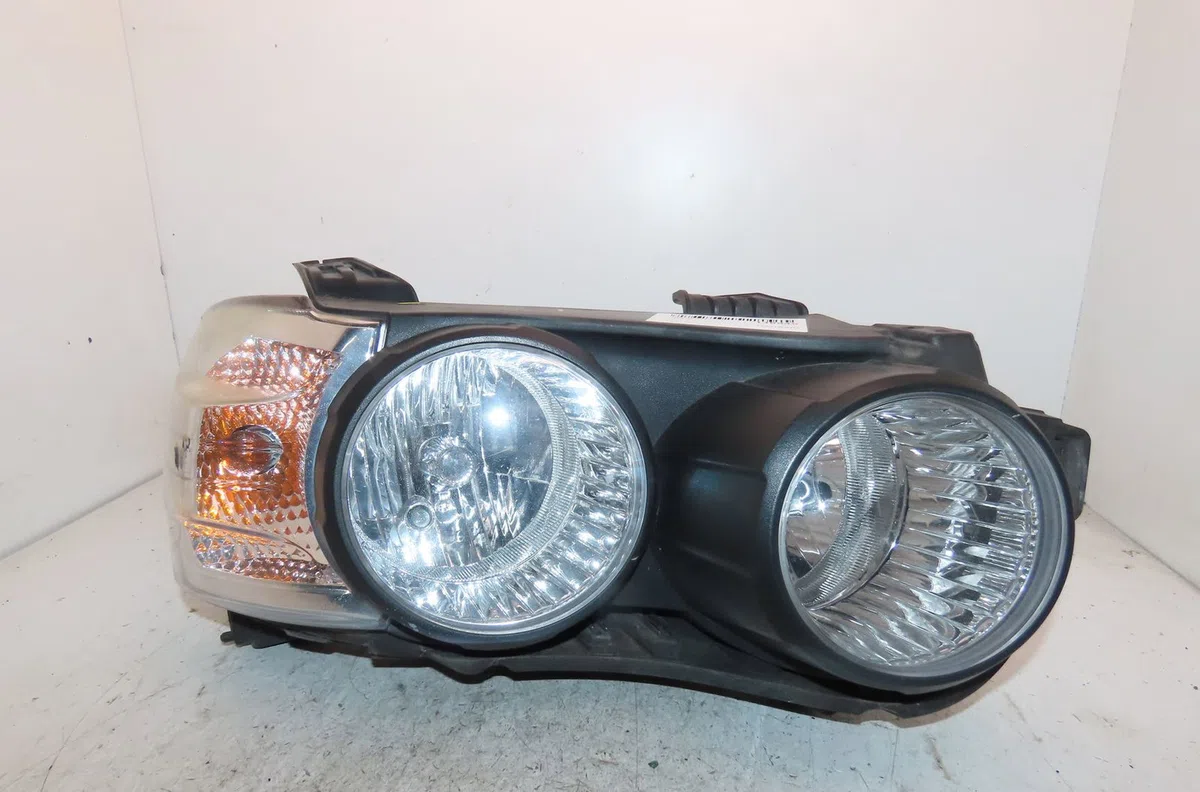 Phare droit Chevrolet AVEO 3-5 portes (T300) 1.3 d (2011-2015) occasion