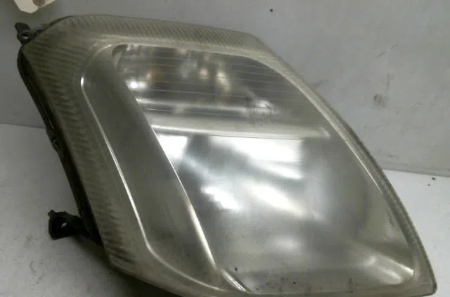 Phare droit Citroën C2 (JM_) 1.1 (2003-2012) 3 portes occasion