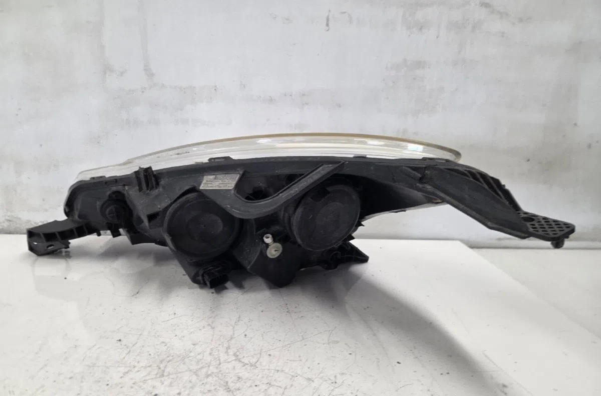 Phare droit CITROEN C3 2 PHASE 1 occasion