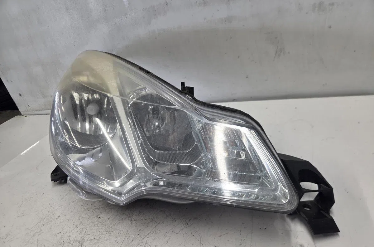 Phare droit CITROEN C3 2 PHASE 1 occasion