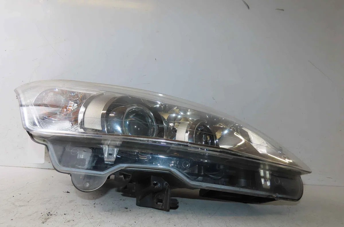 Phare droit CITROEN C4 I occasion