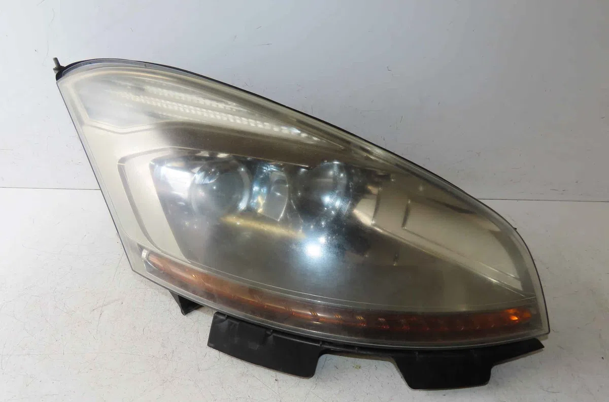 Phare droit CITROEN C4 PICASSO I occasion