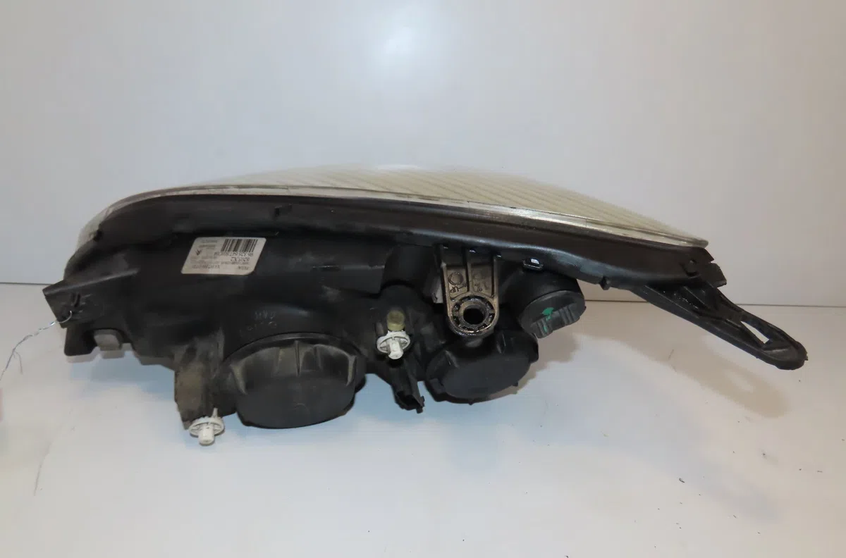 Phare droit Citroën C5 I (DC_) 2.0 16v (dcrfnc, dcrfnf) (2001-2004) occasion