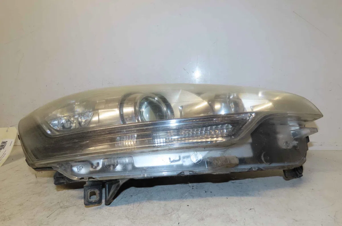 Phare droit CITROEN C5 II occasion