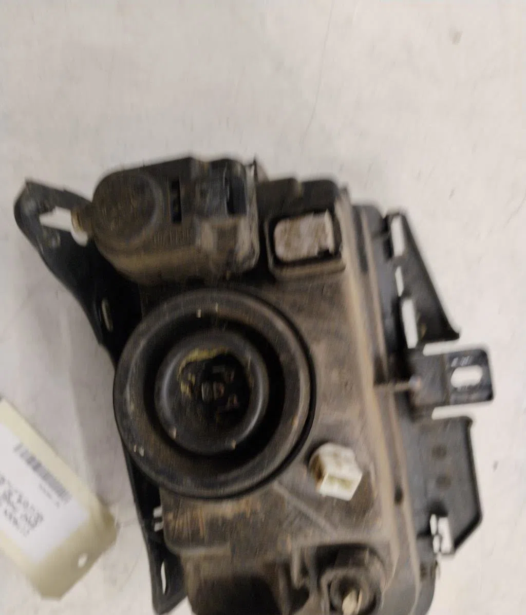 Phare droit Citroen SAXO (S0, S1) 1.0 x (1996-1998) occasion