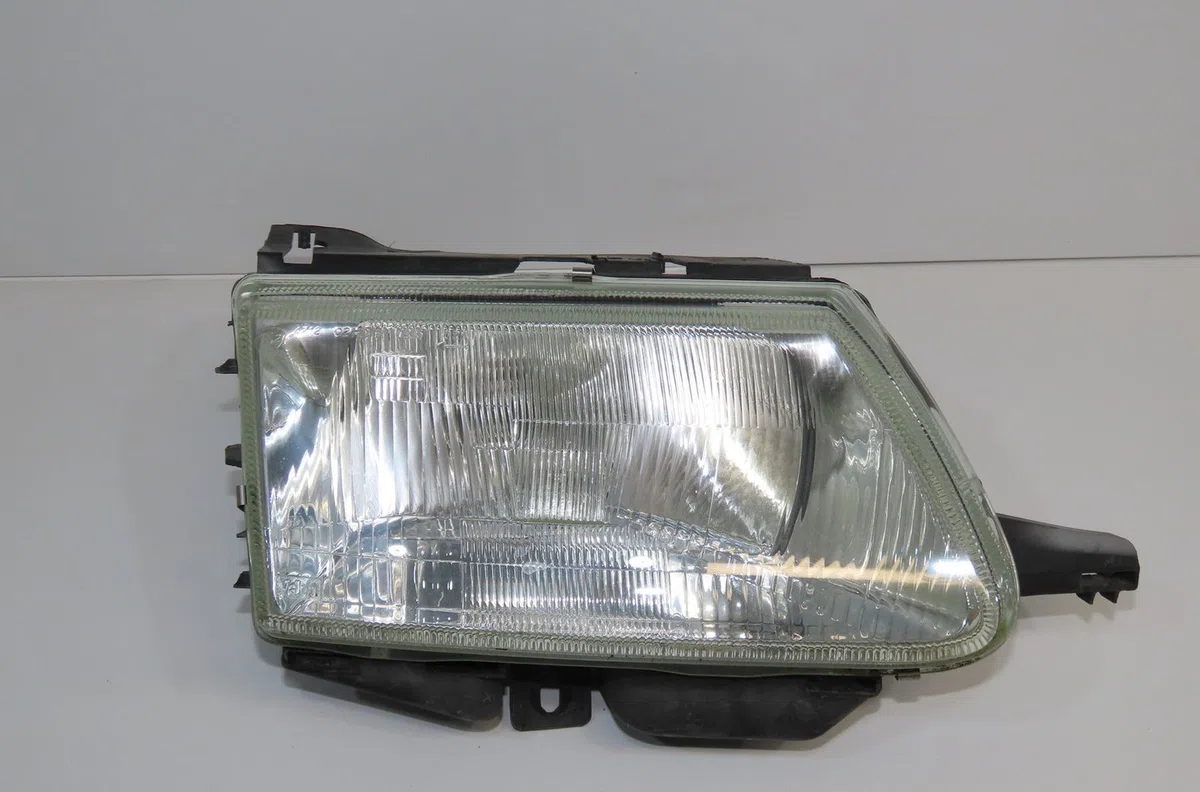 Phare droit Citroen SAXO (S0, S1) 1.1 x, sx (1996-2003) 5 portes occasion