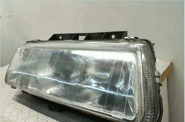 Phare droit Citroën XANTIA (X1_, X2_) 1.8 i (1997-2003) occasion
