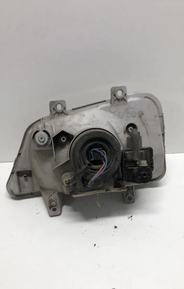 Phare droit Daihatsu TERIOS (J1_) 1.3 4wd (j102) (2000-2005) occasion