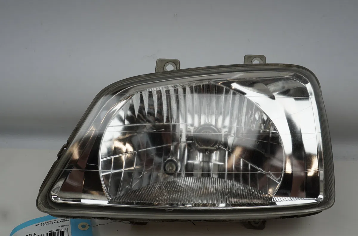 Phare droit Daihatsu TERIOS (J1_) 1.3 4wd (j102) (2000-2005) occasion