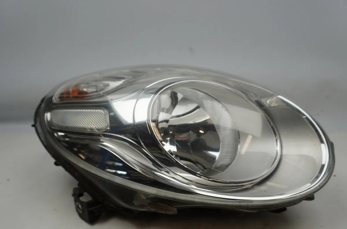 Phare droit Fiat 500L (351_, 352_) 1.6 d multijet (199lye1b) (2013) occasion
