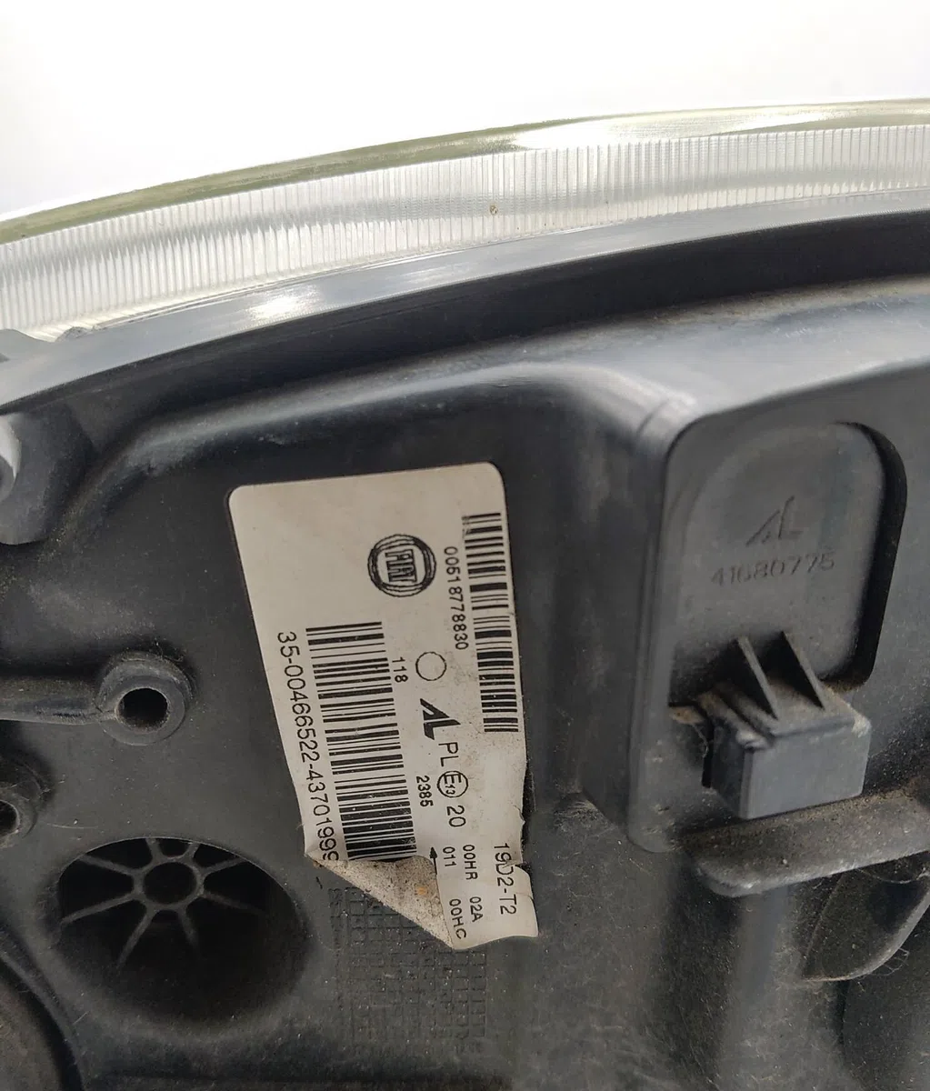 Phare droit Fiat BRAVO II (198_) 1.4 lpg (198axa1b) (2008-2014) occasion