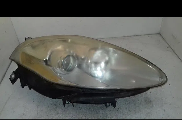 Phare droit Fiat BRAVO II (198_) 1.6 d multijet (198axh1b) (2007-2014) 5 portes occasion