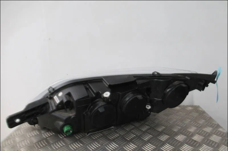 Phare droit Fiat DUCATO Camionnette (250_) 130 multijet 2,3 d (2011) occasion