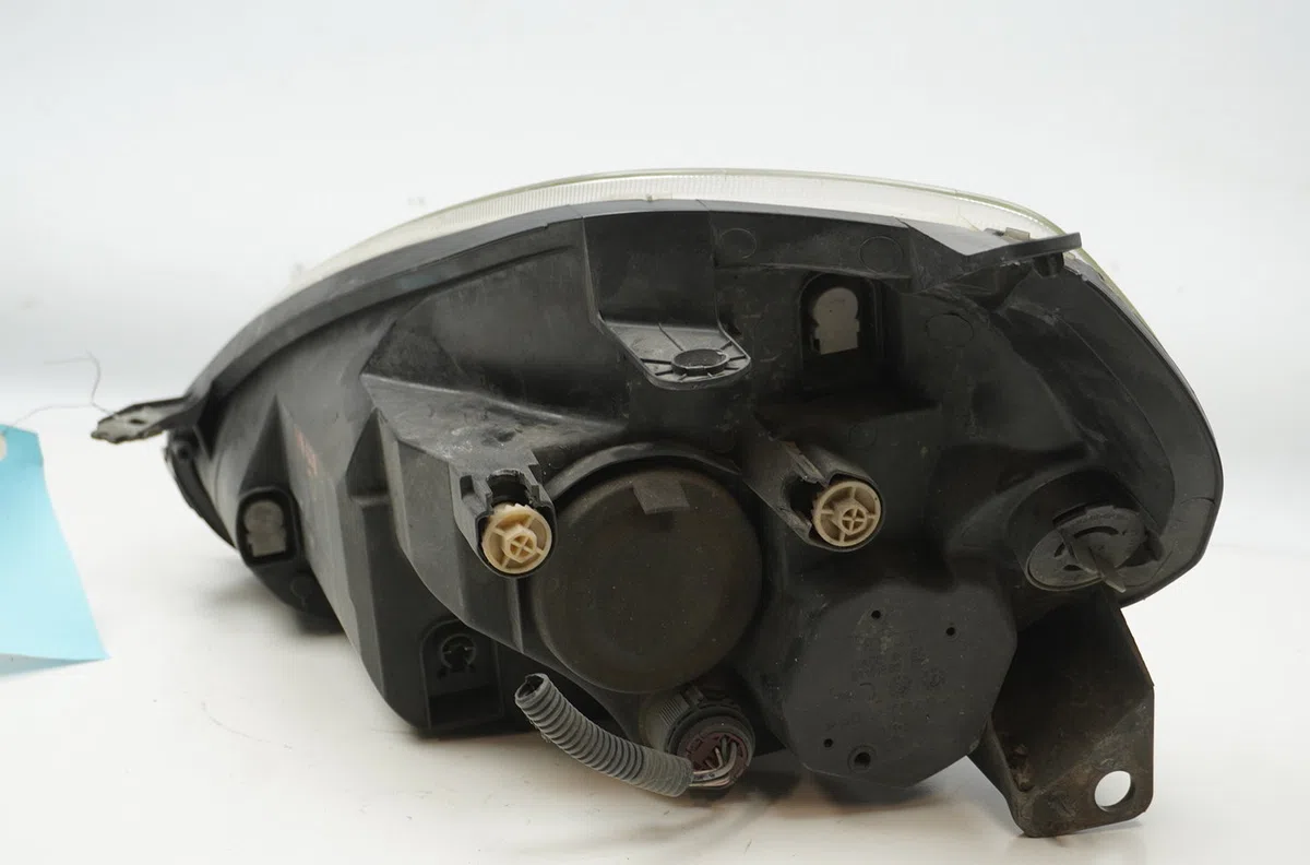 Phare droit Fiat GRANDE PUNTO (199_) 1.3 d multijet (2008) occasion