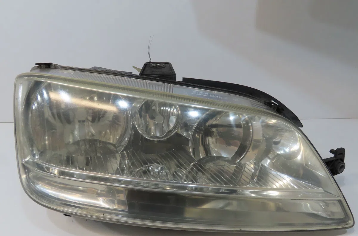 Phare droit Fiat IDEA (350_) 1.9 jtd (2004) occasion