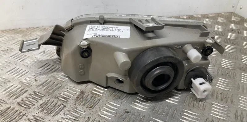 Phare droit FIAT PUNTO 1 PHASE 1 occasion