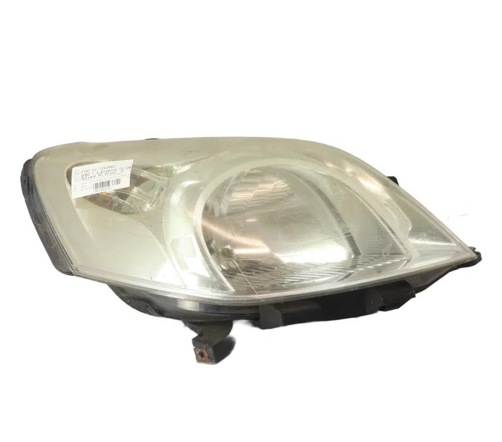 Phare droit Fiat QUBO (225_) 1.4 (225axa1a) (2008) occasion