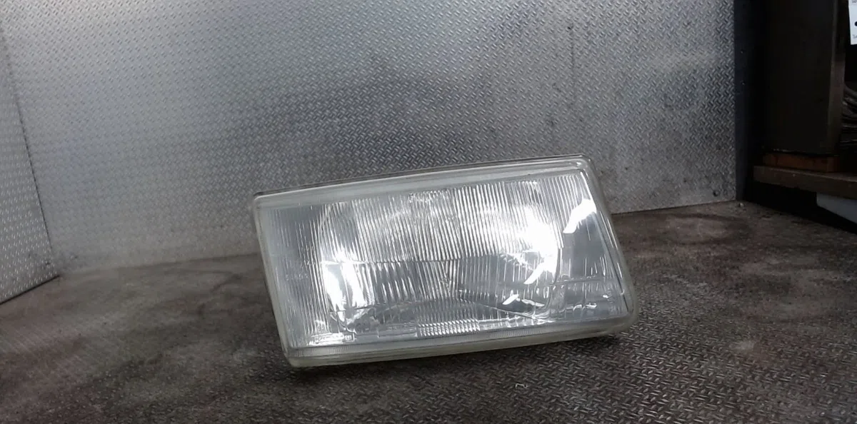 Phare droit Fiat SCUDO Camionnette (220_) 1.9 d (1996-2006) occasion