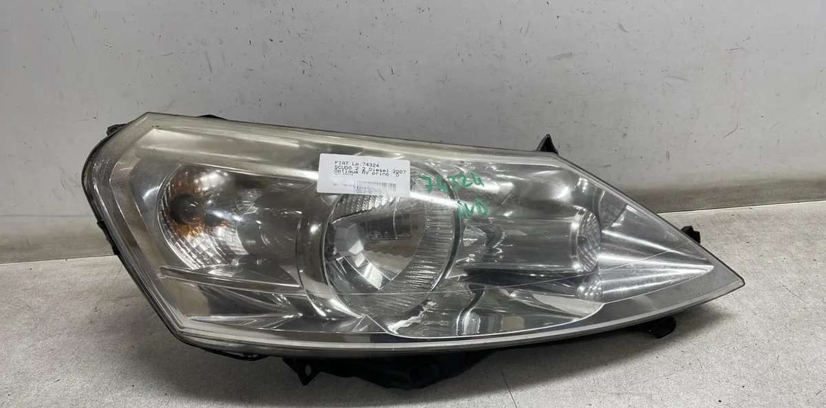Phare droit Fiat SCUDO Camionnette (270_, 272_) 2.0 d multijet (2007-2016) occasion