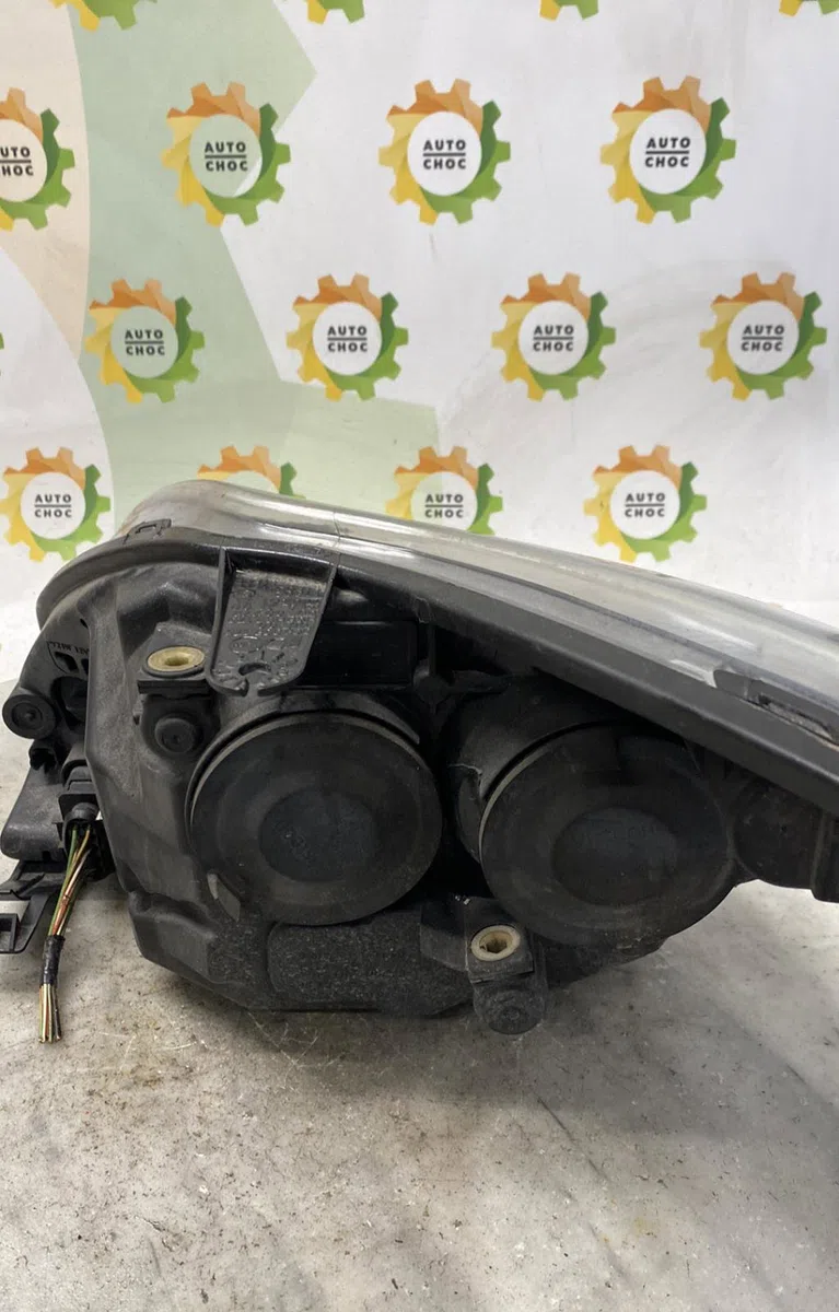 Phare droit FORD FOCUS 2 PHASE 2 occasion