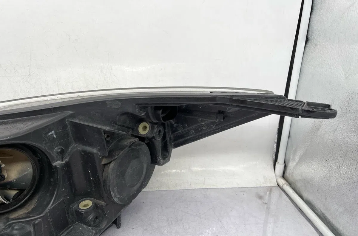 Phare droit FORD FOCUS 3 PHASE 1 occasion