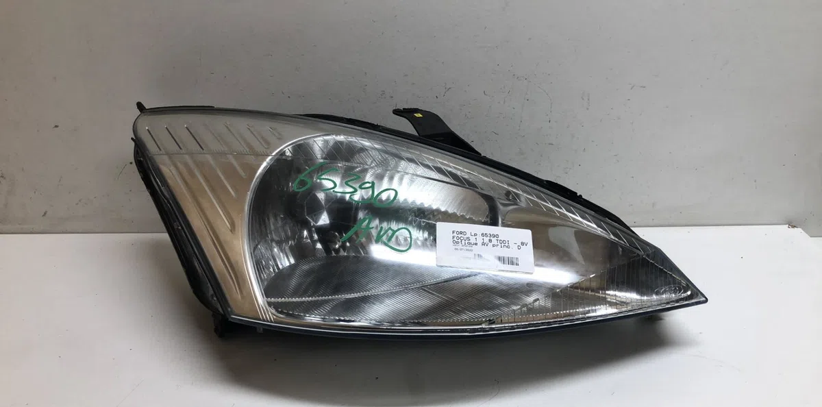 Phare droit Ford FOCUS I (DAW, DBW) 1.8 turbo di - tddi (1998-2004) occasion