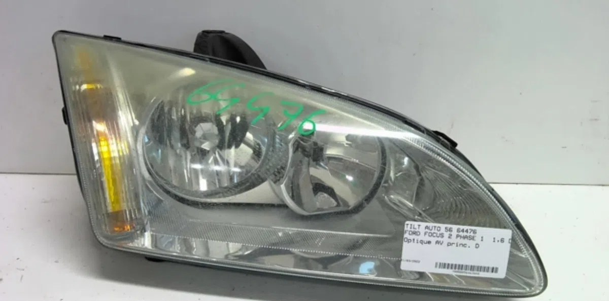 Phare droit Ford FOCUS II (DA_, HCP, DP) 1.6 tdci (2004-2012) occasion