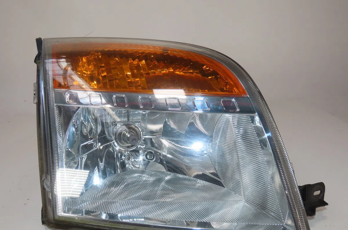Phare droit Ford FUSION (JU_) 1.4 tdci (2002-2012) 5 portes occasion