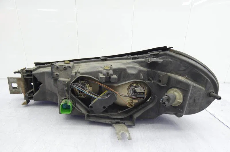 Phare droit FORD MONDEO 1 PHASE 2 occasion