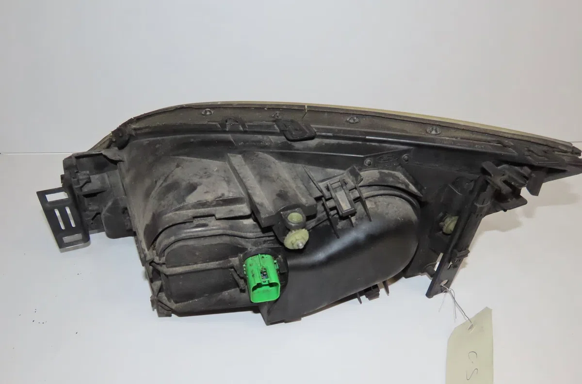 Phare droit Ford MONDEO III (B5Y) 2.0 16v tddi - tdci (2000-2007) 5 portes occasion