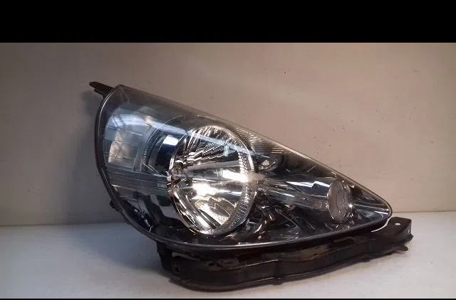 Phare droit Honda JAZZ II (GD_, GE3, GE2) 1.3 idsi (gd1) (2002-2008) occasion