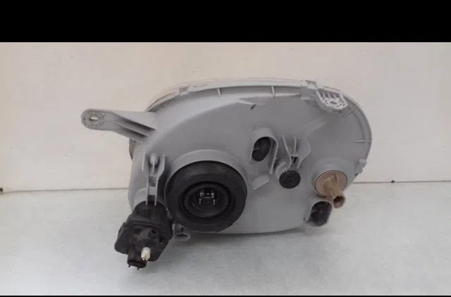 Phare droit Hyundai ATOS (MX) 1.0 i (1998-2000) occasion