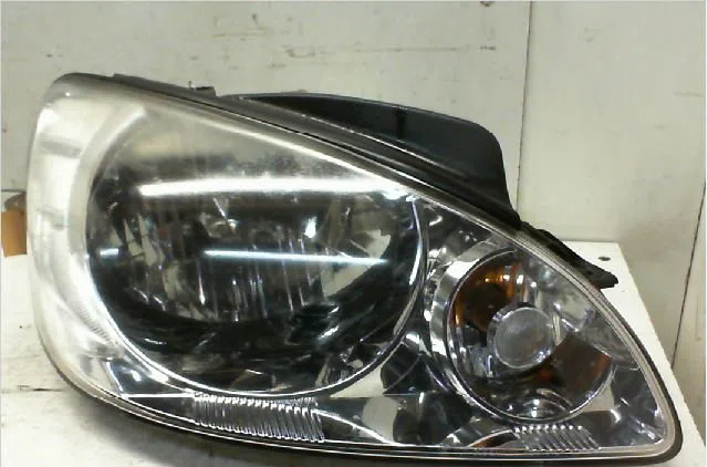 Phare droit HYUNDAI GETZ occasion
