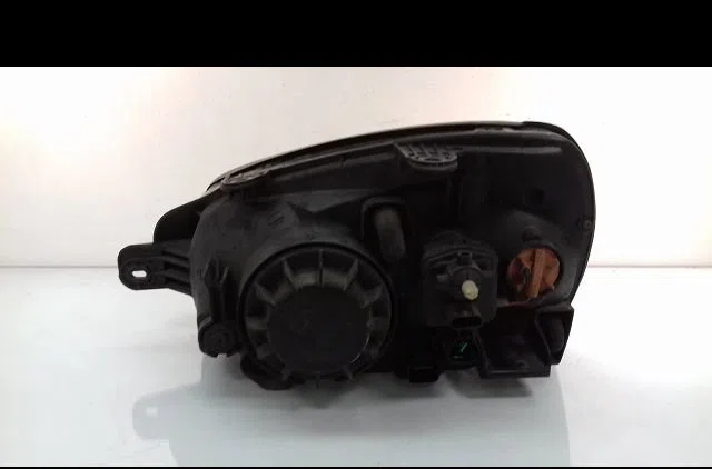Phare droit Hyundai SANTA FÉ I (SM) 2.0 crdi 4x4 (2003-2006) occasion