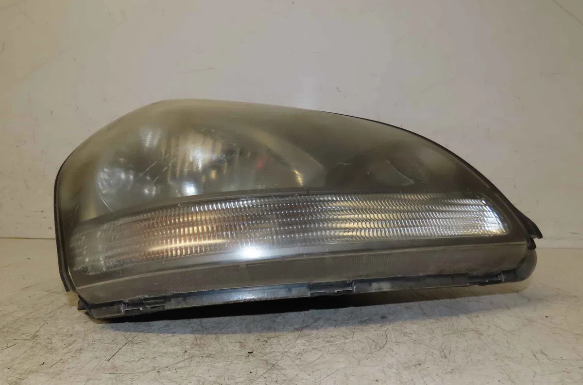 Phare droit HYUNDAI TUCSON I occasion