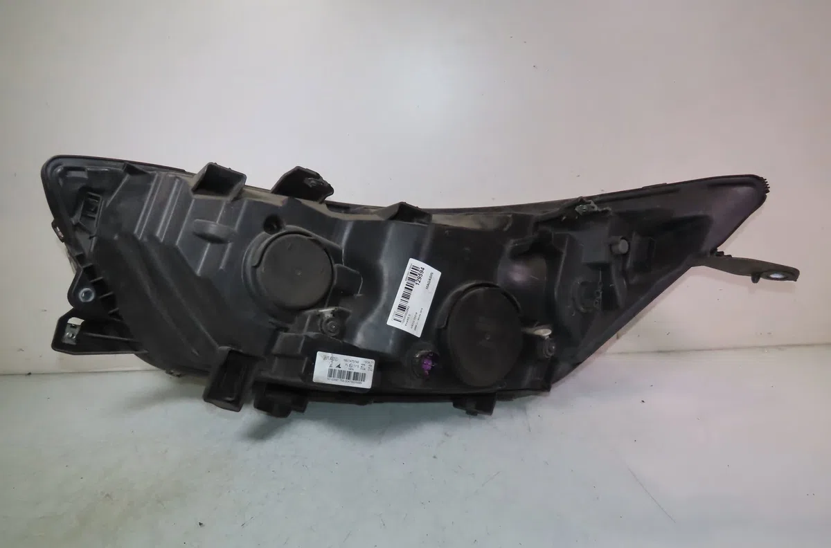 Phare droit Iveco DAILY VI Camionnette 35s18, 35c18, 40c18, 50c18, 60c18, 65c18, 70c18 (2016) occasion