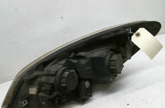 Phare droit Kia CEE'D SW (ED) 1.6 crdi 90 (2007-2012) occasion