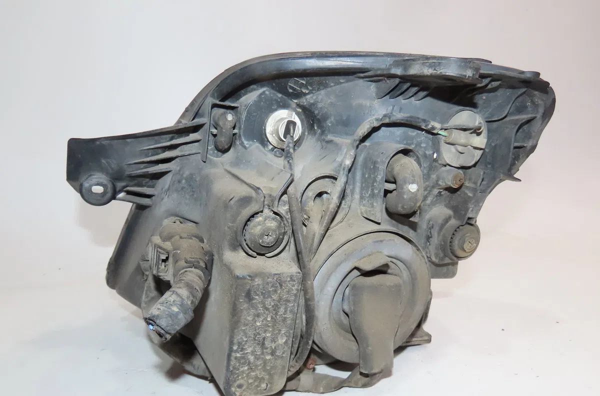 Phare droit Kia PICANTO I (SA) 1.1 crdi (2005-2011) 5 portes occasion