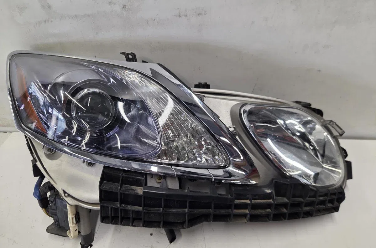 Phare droit LEXUS GS 3 occasion