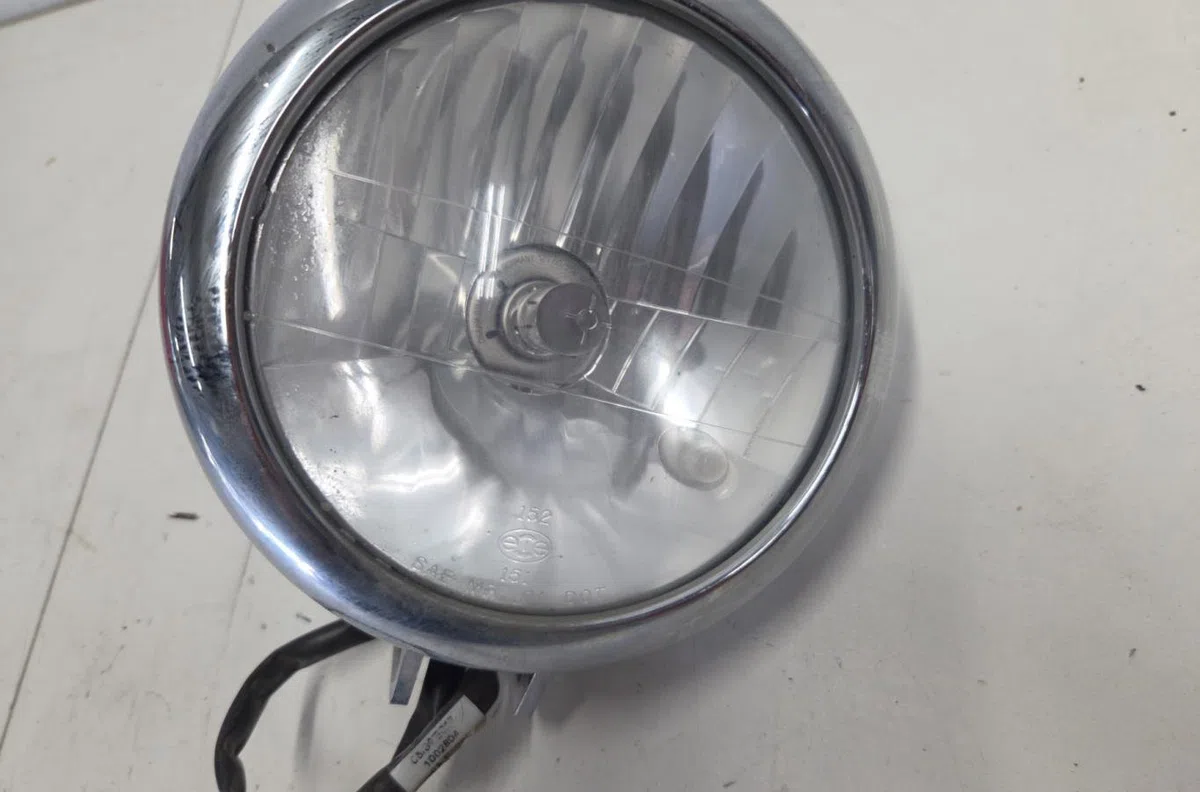 Phare droit LIGIER PROFESSIONAL PULSE 4 occasion