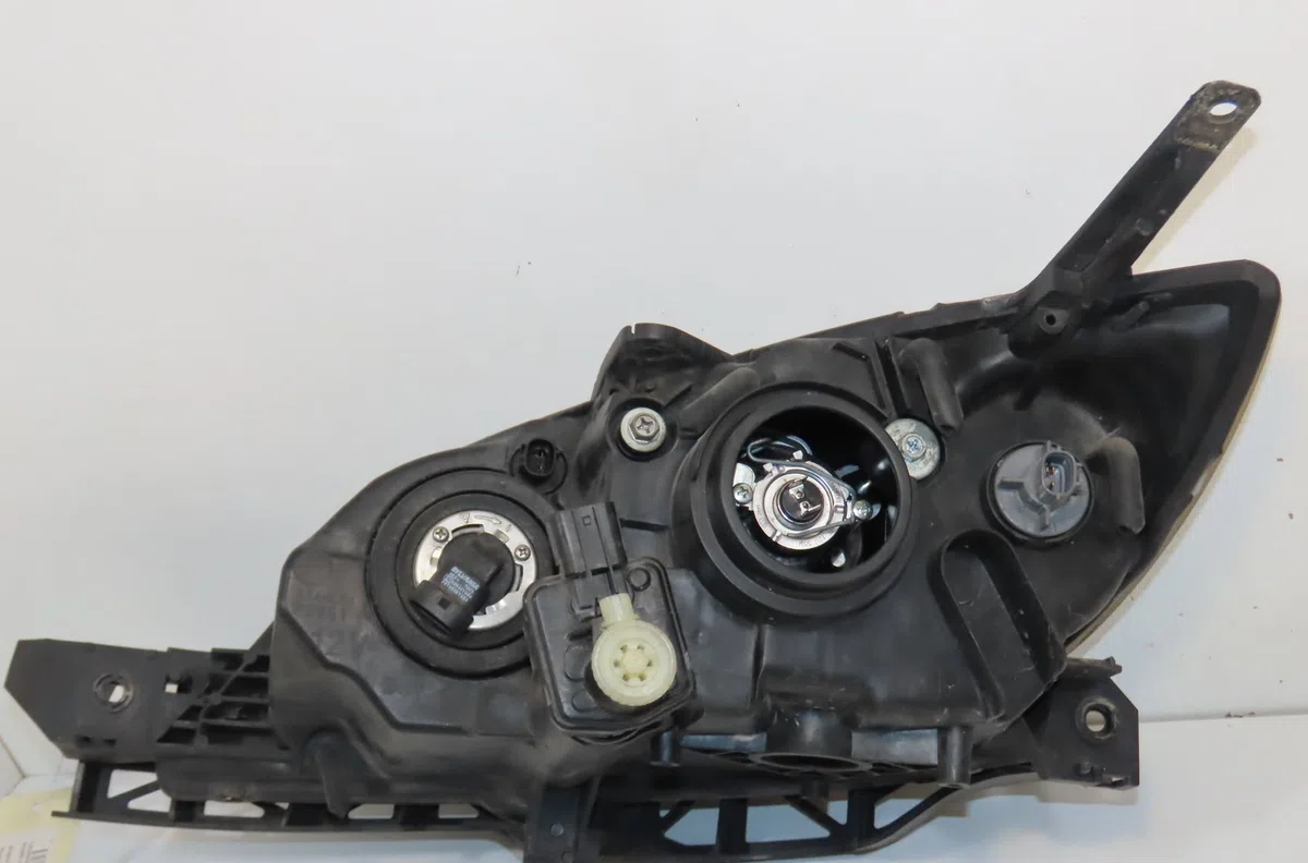 Phare droit Mazda 3 (BK) 2.0 (bkep) (2003-2009) occasion
